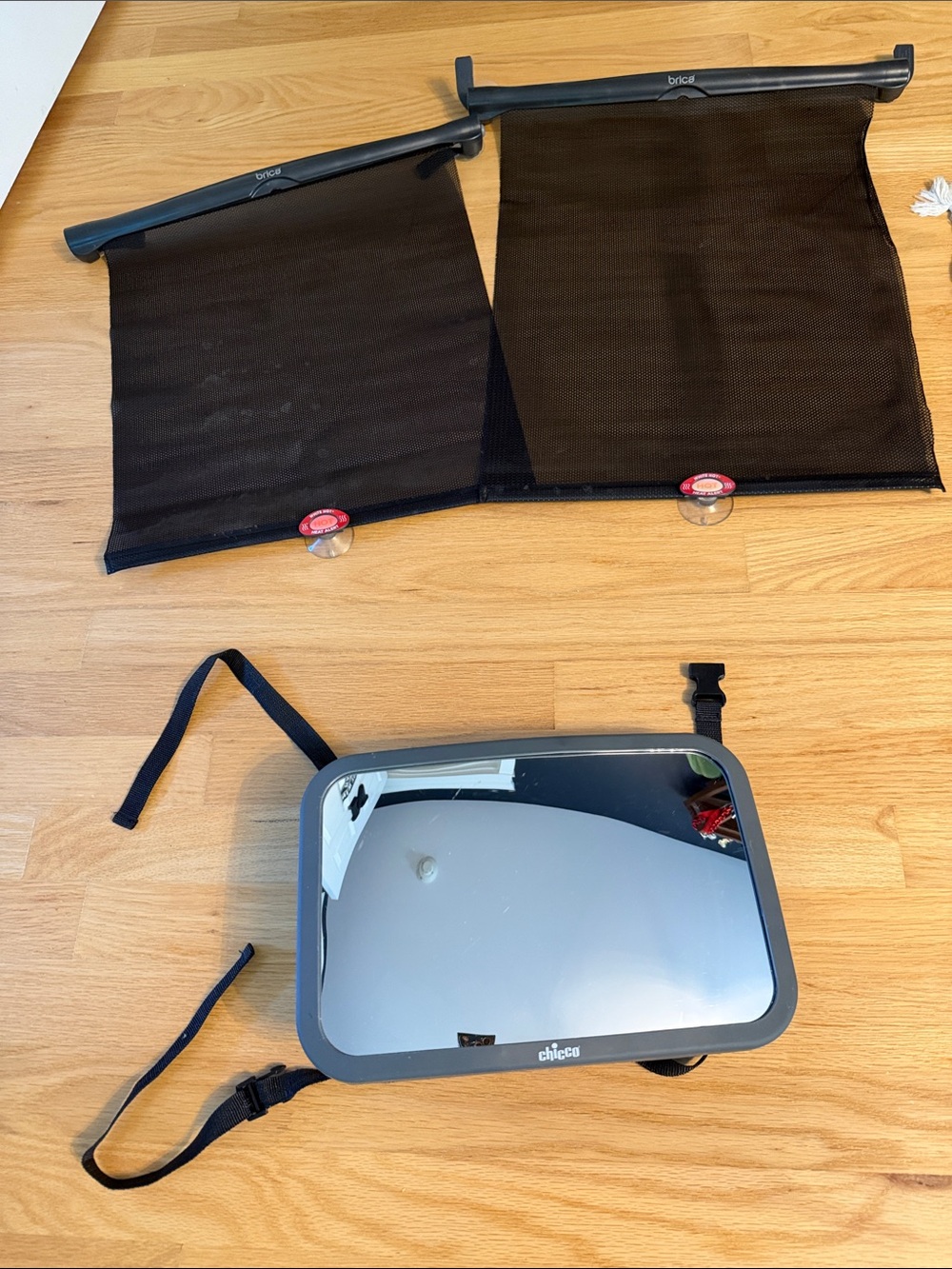 Chicco Baby Rearview Backseat Mirror, and 2 Brica Car Window sun shades, 3 pcs